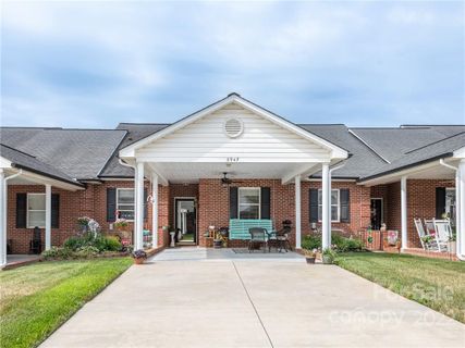 3947 Jasmine Lane