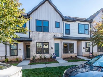 5915 Ardrey Kell Road