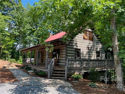 1549 Rixhaven Drive sold home in Rixhaven, Saluda, NC