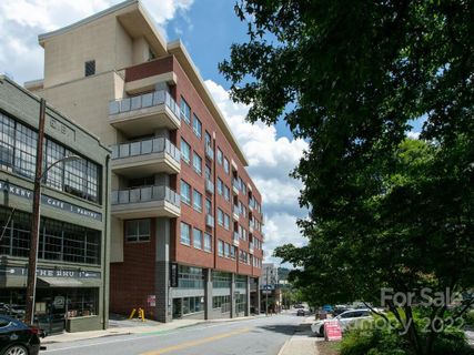 12 S Lexington Avenue 401 sold home in 12 S. Lexington Condominiums, Asheville, NC