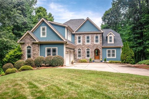 7341 Tallwood Drive sold home in Webbs Chapel Cove, Denver, NC