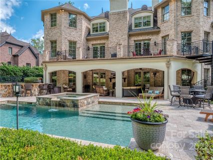 725 Beauhaven Lane