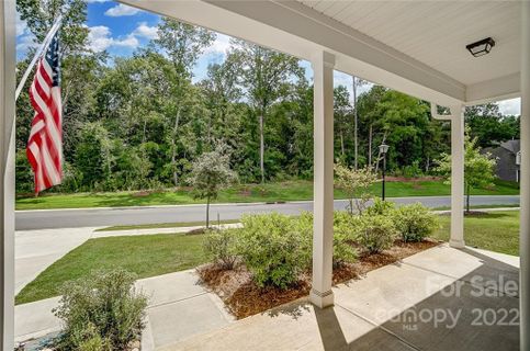 2018 Beacon Avenue