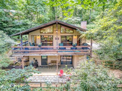 26 Walnut Drive