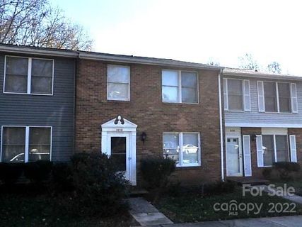 8210 Knights Bridge Road