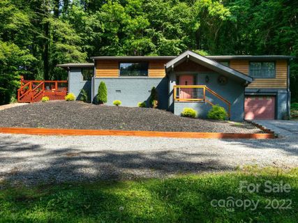 61 Deer Run Road