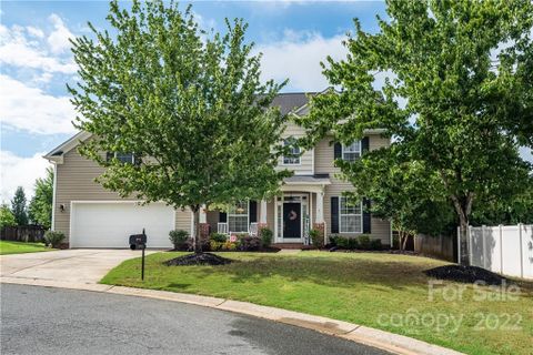 5002 Cattail Cove