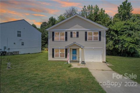 1768 Red Bird Circle