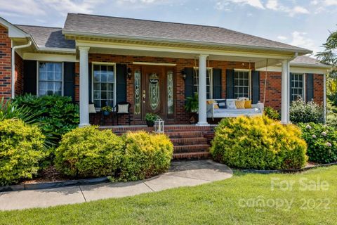 107 Seminole Court