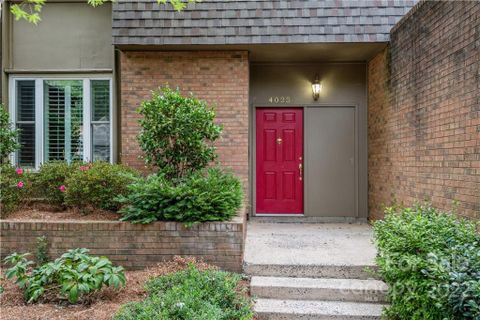 4025 Woodfox Drive 261