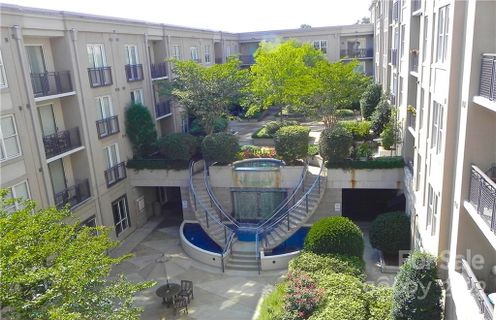 1315 East Boulevard 502