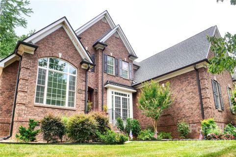 1175 Holland Oaks Drive sold home in Grand Oaks, China Grove, NC
