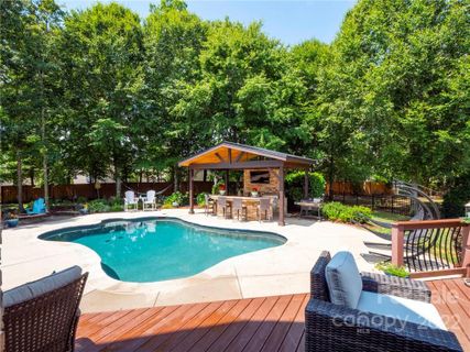 1306 Dobson Drive
