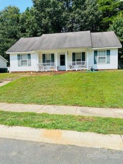 1120 Summit Hills Drive