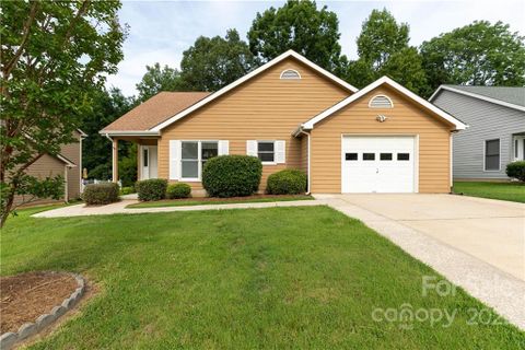 148 Sea Island Boulevard sold home in Palmetto Plantation, Fort Mill, SC