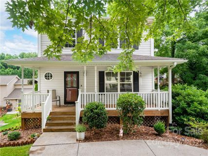 11 Ridgeland Lane sold home in Riceville Meadows, Asheville, NC