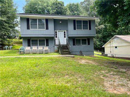 1322 Green Circle Drive
