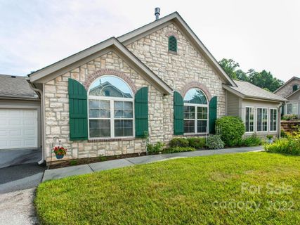 170 Summerfield Place 6-B