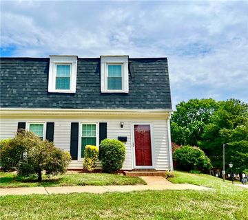 8352 Knights Bridge Road