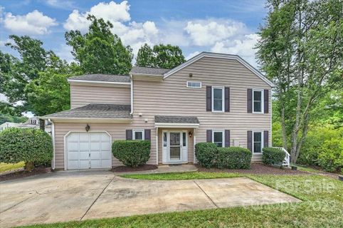 8613 Fox Chase Lane