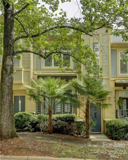 908 Garden District Drive sold home in Skyline Terrace, Charlotte, NC