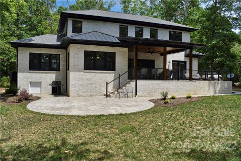 183 Futrell Landing