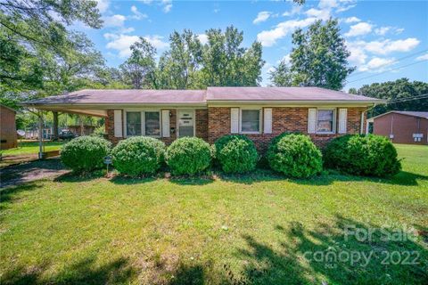 309 Silver Street sold home in Meadowbrook, Kings Mountain, NC