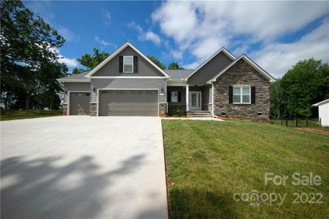 295 Absher Farm Loop
