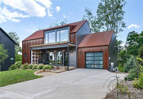 64 Malvern Walk sold home in Malvern Walk, Asheville, NC