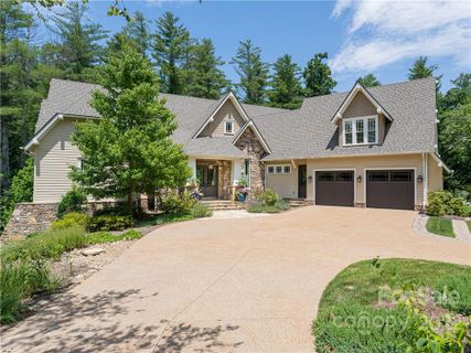 Previously sold for $2,295,000