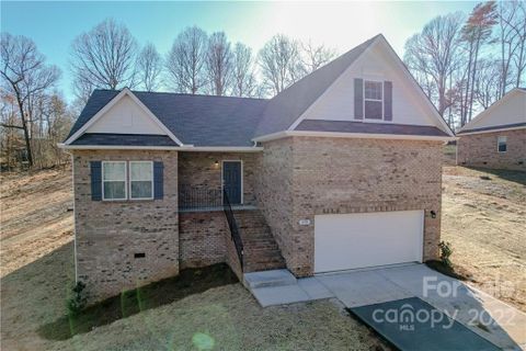 175 Winding Brook Way