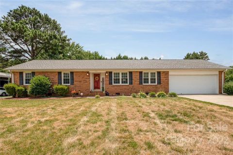 313 Williams Road