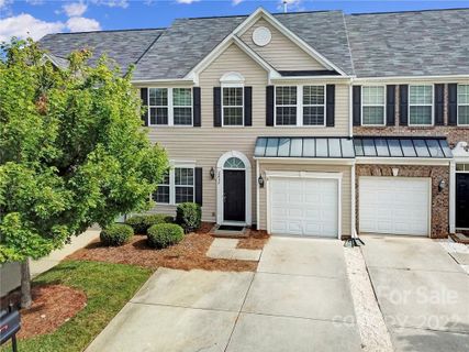 2037 Oxford Heights sold home in Wellsley Ford, Fort Mill, SC