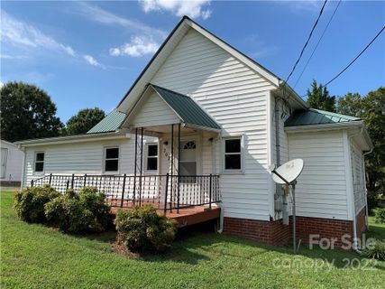 702 Furr Street