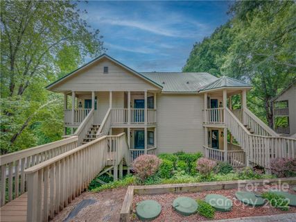 160 Whitney Boulevard 23