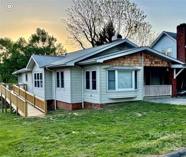 10 Washington Avenue sold home in Woodfin Park, Asheville, NC