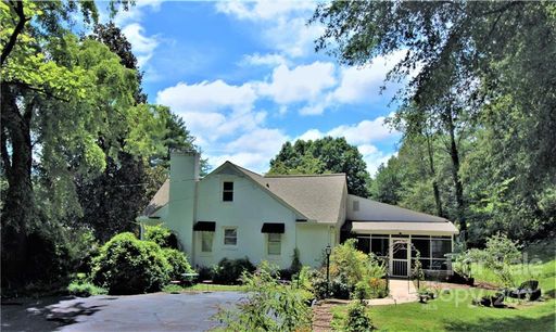 228 Pennton Avenue sold home in Maehill Park, Lenoir, NC