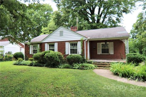 1501 Richland Drive