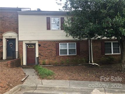 8831 Hunter Ridge Drive