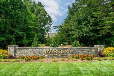 136 White Fawn Circle