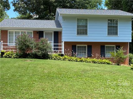 307 Foxcroft Drive