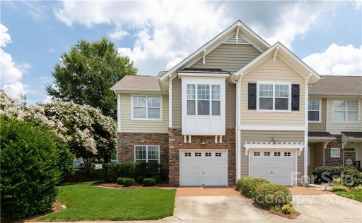 7105 Moores Creek