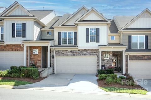 2631 Katy Flyer Avenue