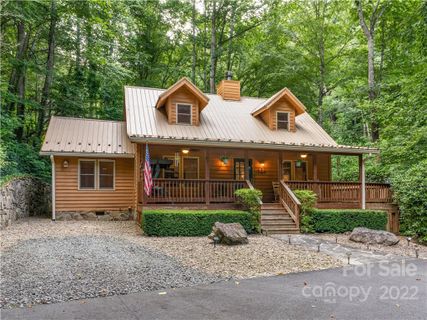 925 Creekside Drive sold home in Horseshoe Cove, Maggie Valley, NC