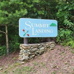00 Summit Landing Drive