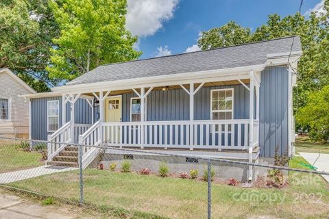 208 Richland Street sold home in The Lesavoy Foundation, Clover, SC