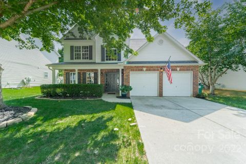 18616 Coachmans Trace