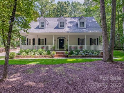 821 Woodland Forest Drive sold home in Woodland Forest, Waxhaw, NC