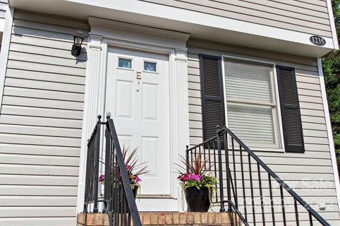 1235 Scaleybark Road E sold home in Pines at Woodlawn, Charlotte, NC