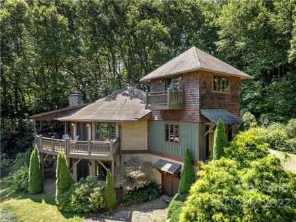 10 Ebby Ridge Road sold home in Butler Mountain Estates, Fairview, NC